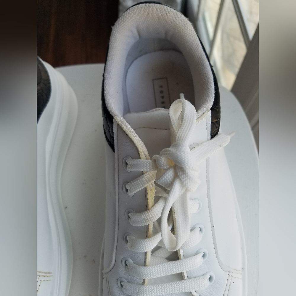 Topshop Sneakers White Black Trim Size 38/7 Made in Italy - Picture 6 of 12
